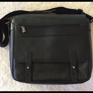 NWOT Salvatore Ferragamo crossbody bag